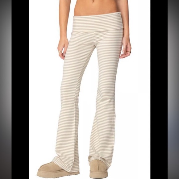 Edikted Kaeli Stripe Flare Pants - Beige Medium - Picture 1 of 5
